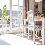 아파트 Apartment, 징스트