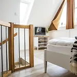 Apartment, 아파트